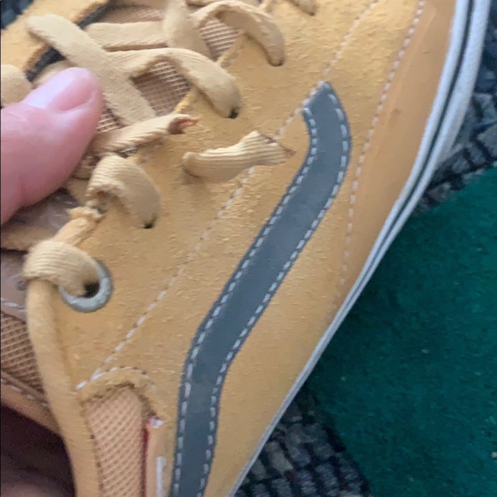 Vans - Picture 5 of 5